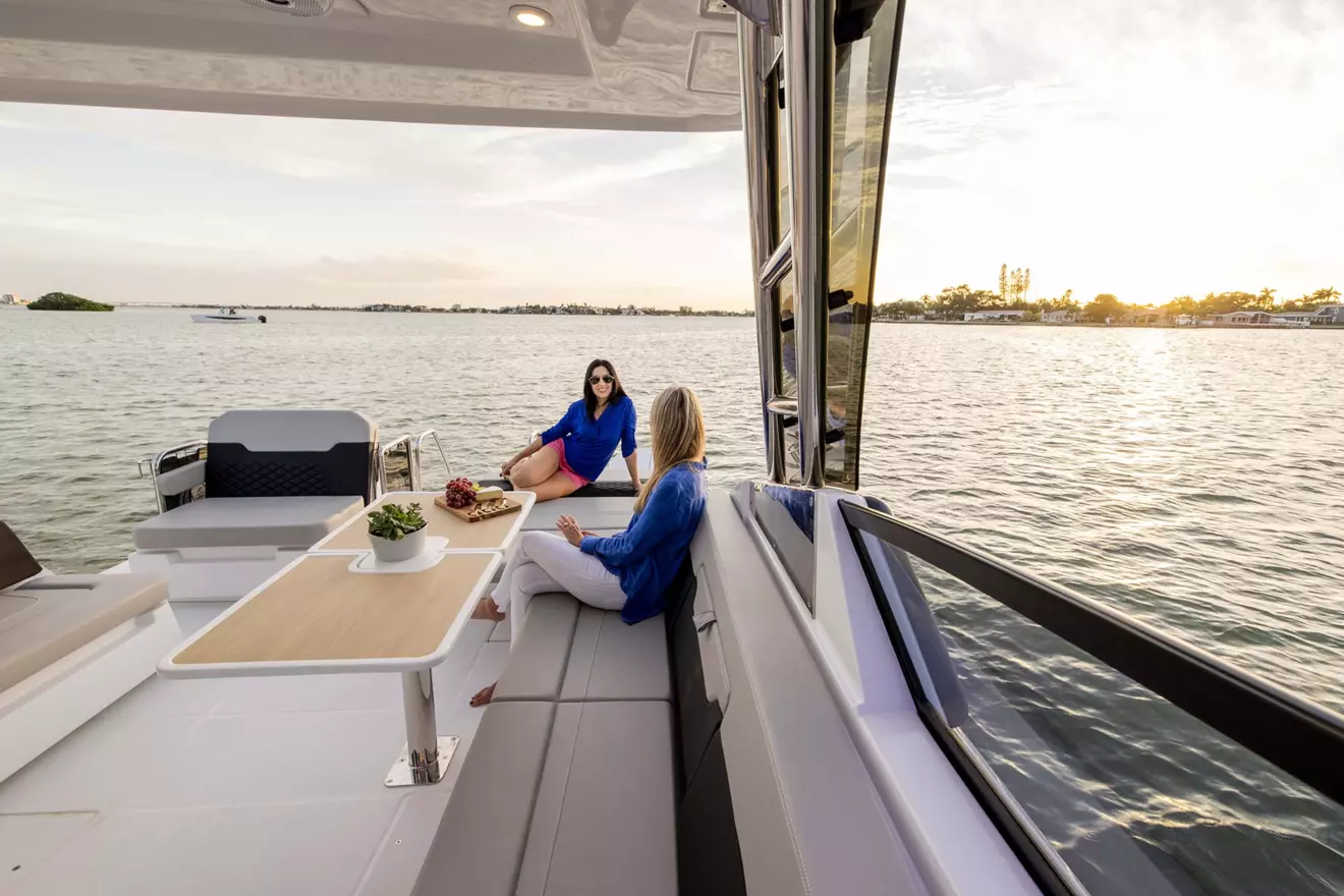 Aquila 32 Sport Catamaran