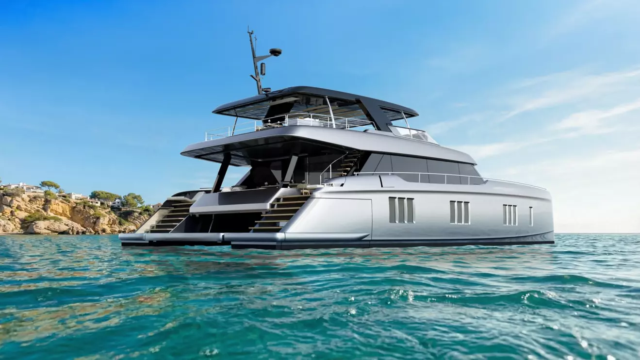 80 Sunreef Power NEXT - aft view.jpg
