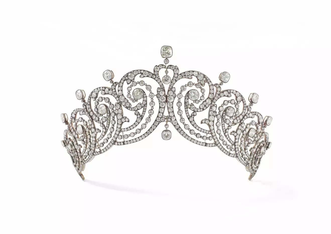 Scroll tiara, Cartier Paris, commissioned for the Countess of Essex in 1902. Diamonds, silver and gold