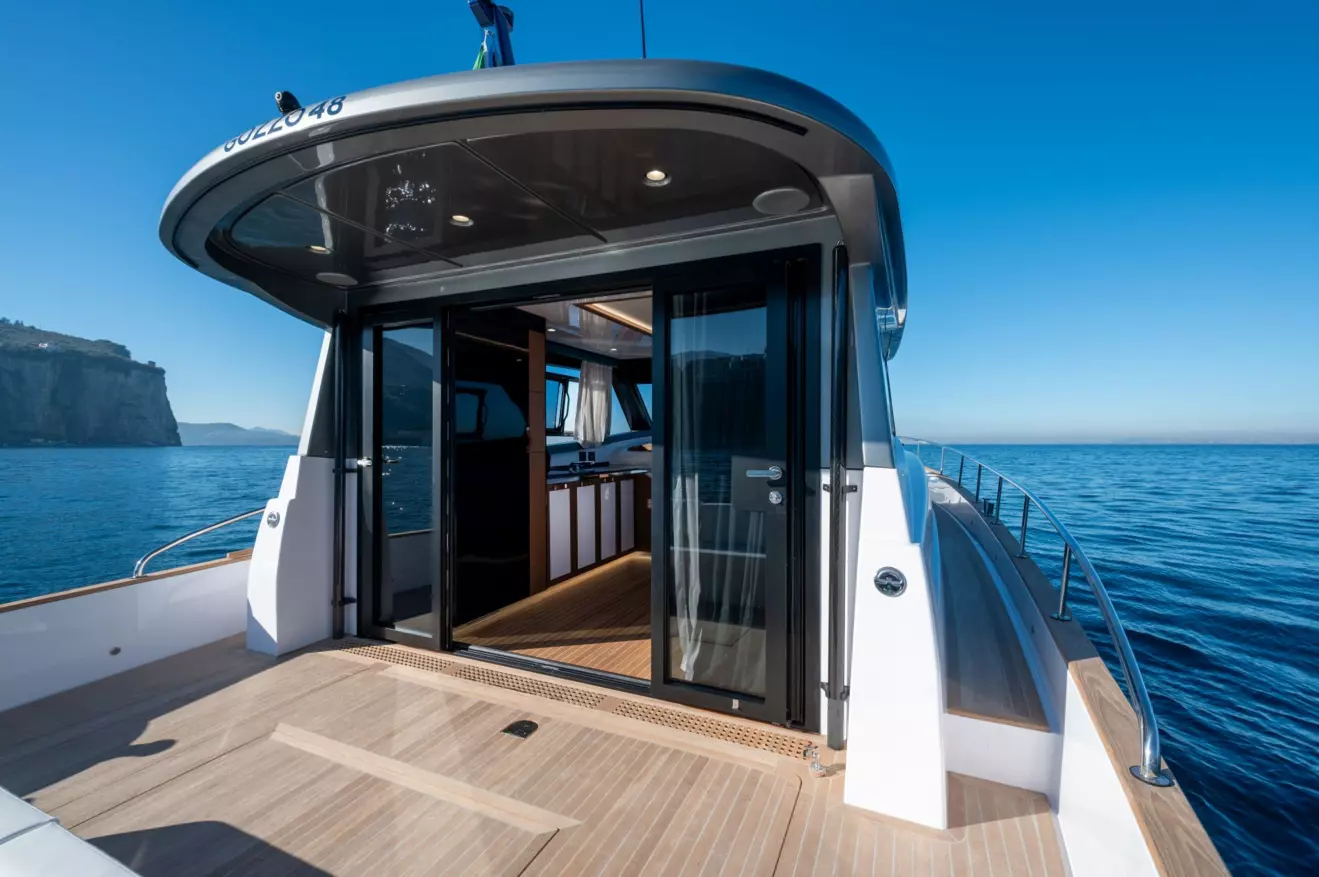 Apreamare Gozzo 48 - aft.jpg