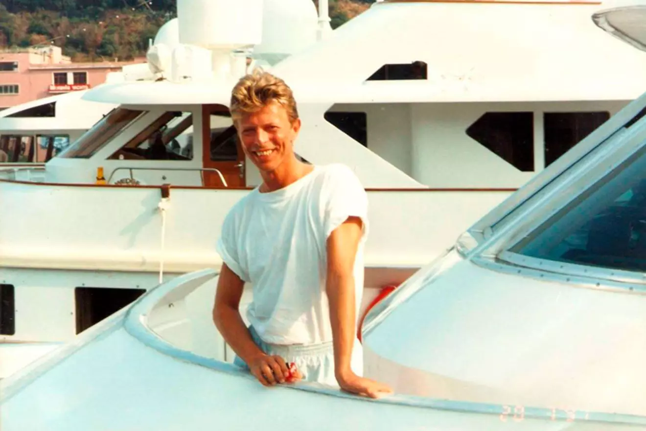 david-bowie-onboard-benetti-00-1.jpg