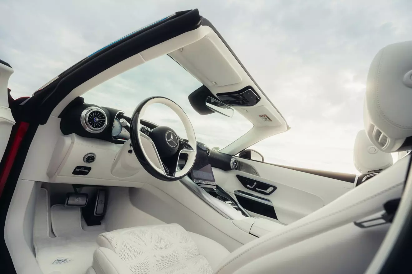 Mercedes-Maybach SL 680 Monogram-2.jpg