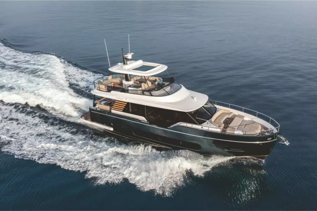 azimut-magellano-60-plovidba-1024x683.jpg