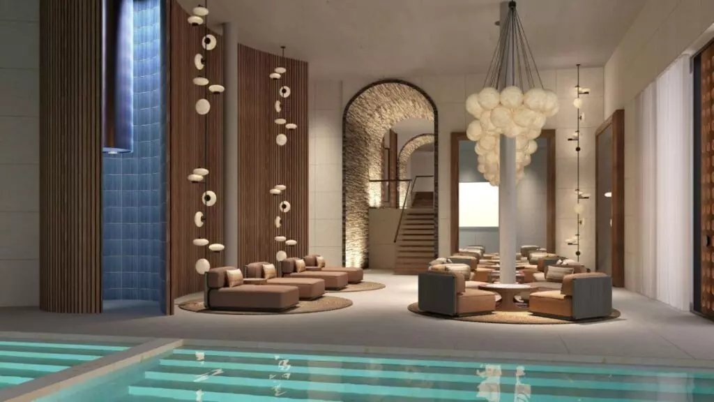 Unutrašnji bazen u hotelu Hyatt Regency Zadar.