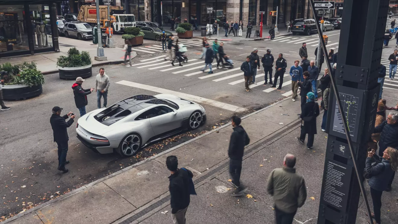 porsche mission s - new york slika iz zraka.jpg