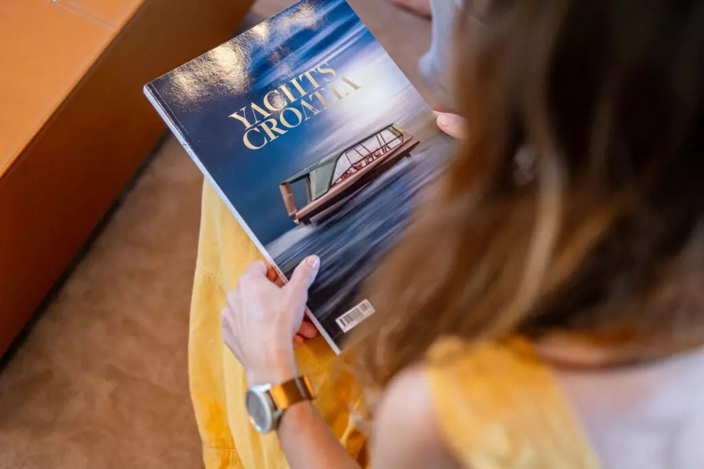 No-Stress-888-yachts-magazin-1024x683.jpg
