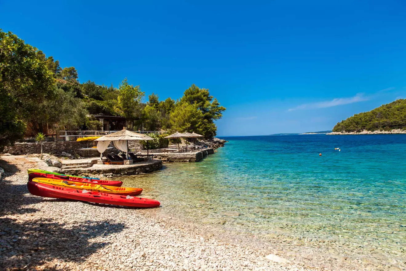 vela luka, uvala pičena