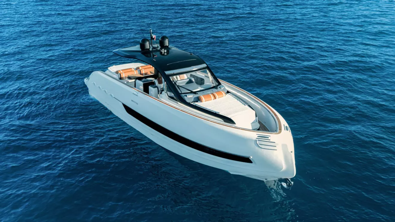 Invictus TT460 Shell Edition - front view.jpg