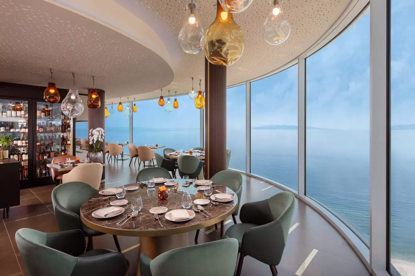 interijer-restorana-nebo-By-Deni-Srdoc-00.jpg