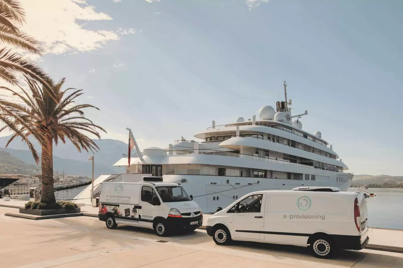 A-yachting-agency.jpg