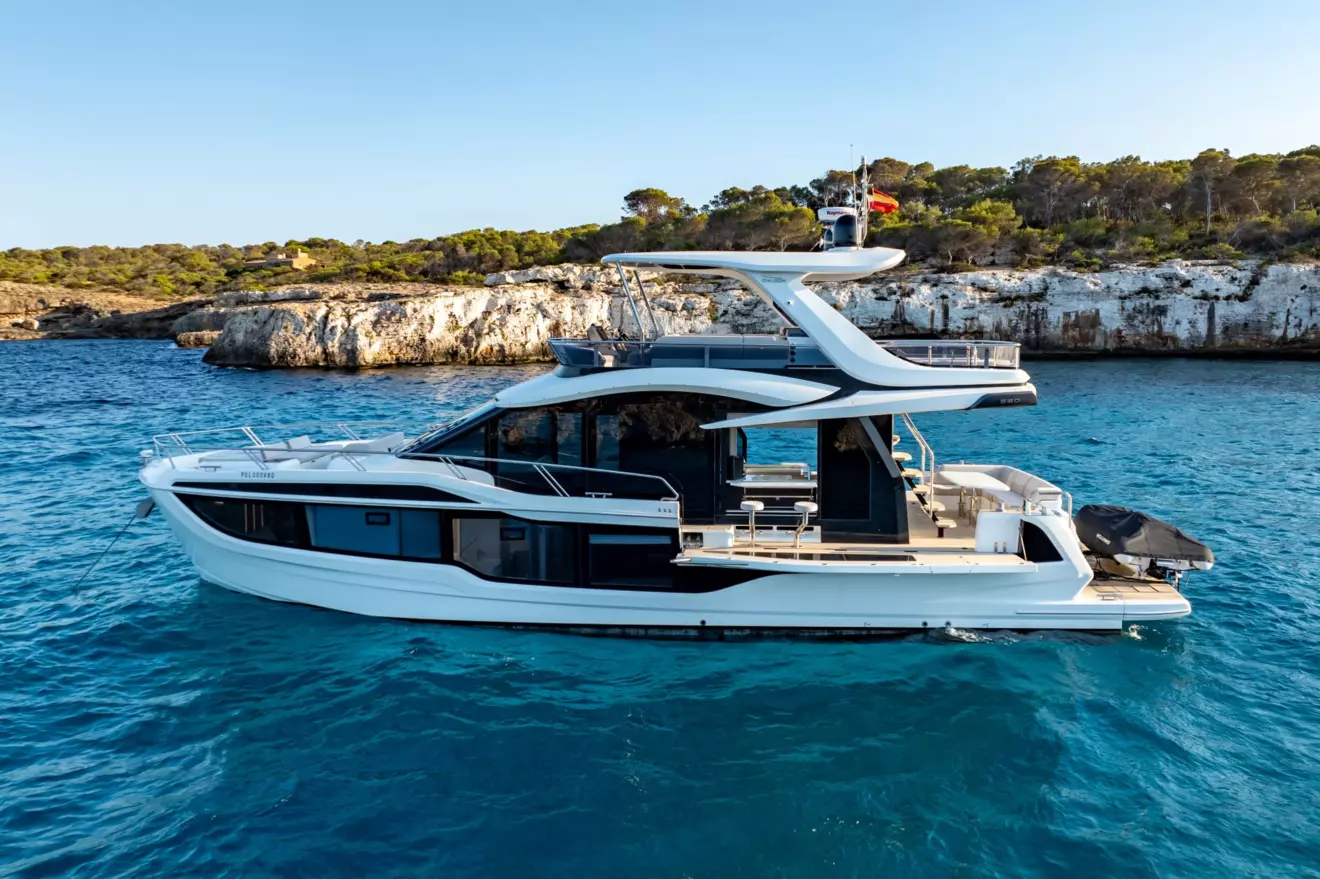 Galeon 560 Fly-7.jpg