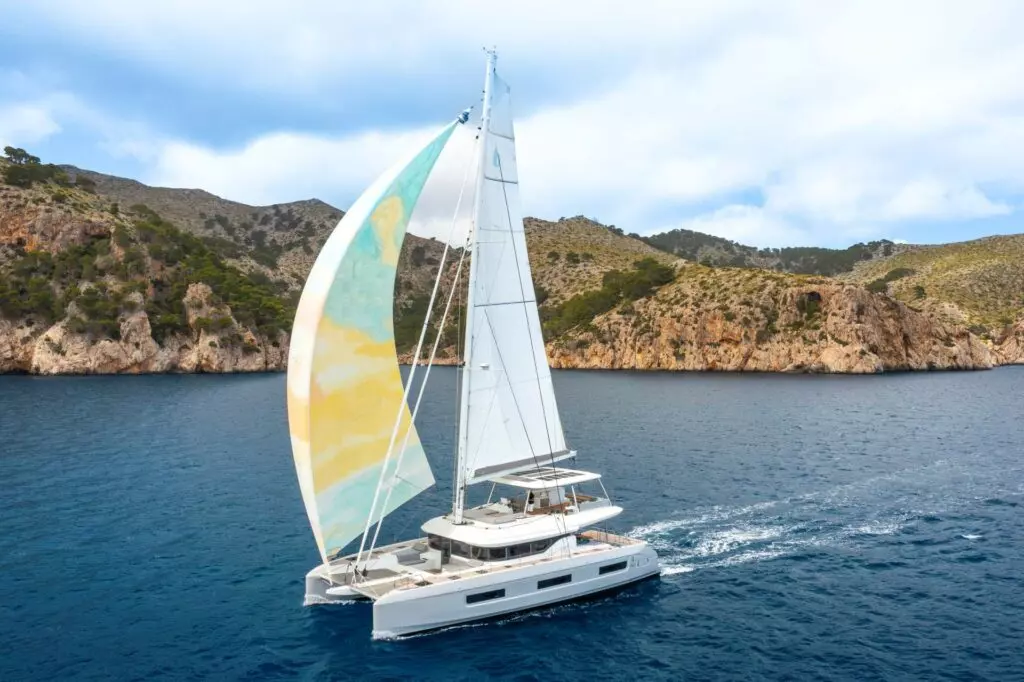 Katamaran Lagoon 60