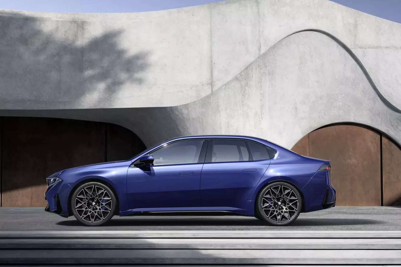 bmw-i3-50-xd - bocna linija.jpg