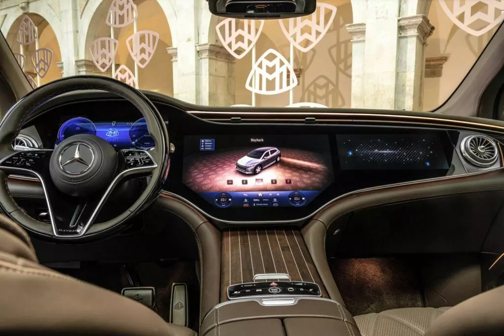 Mercedes-Maybach-EQS-680-SUV-3-1024x683.jpg