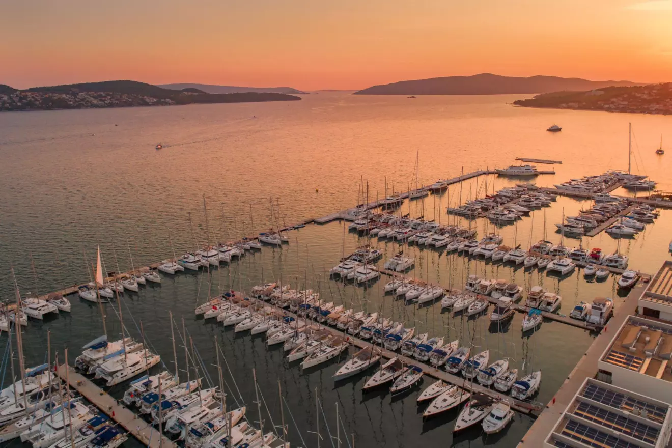 marina baotic - sunset.jpg