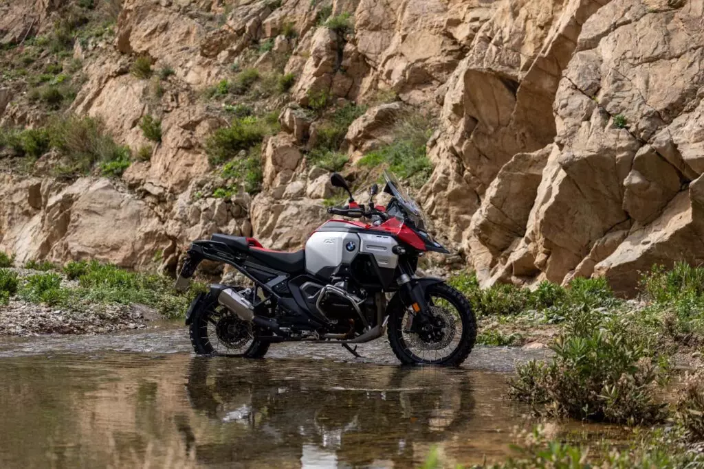 bmw-r-1300-gs-adventure-1-1024x683.jpg