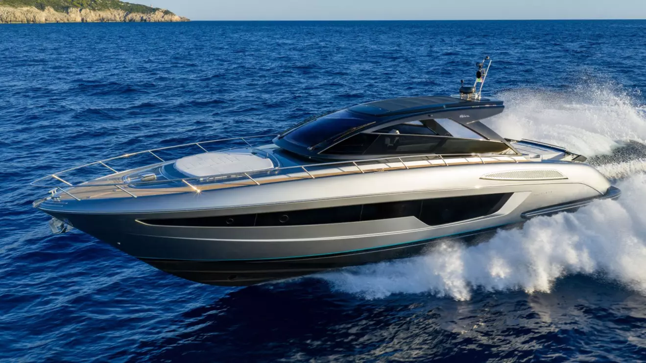 Riva 58 Capri-side view cruising.jpg