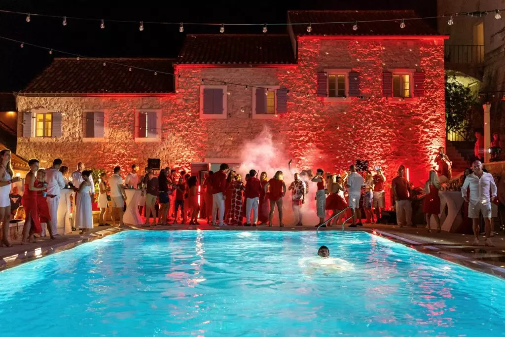 martinis-marchi-summer-party-bazen-1024x683.jpg