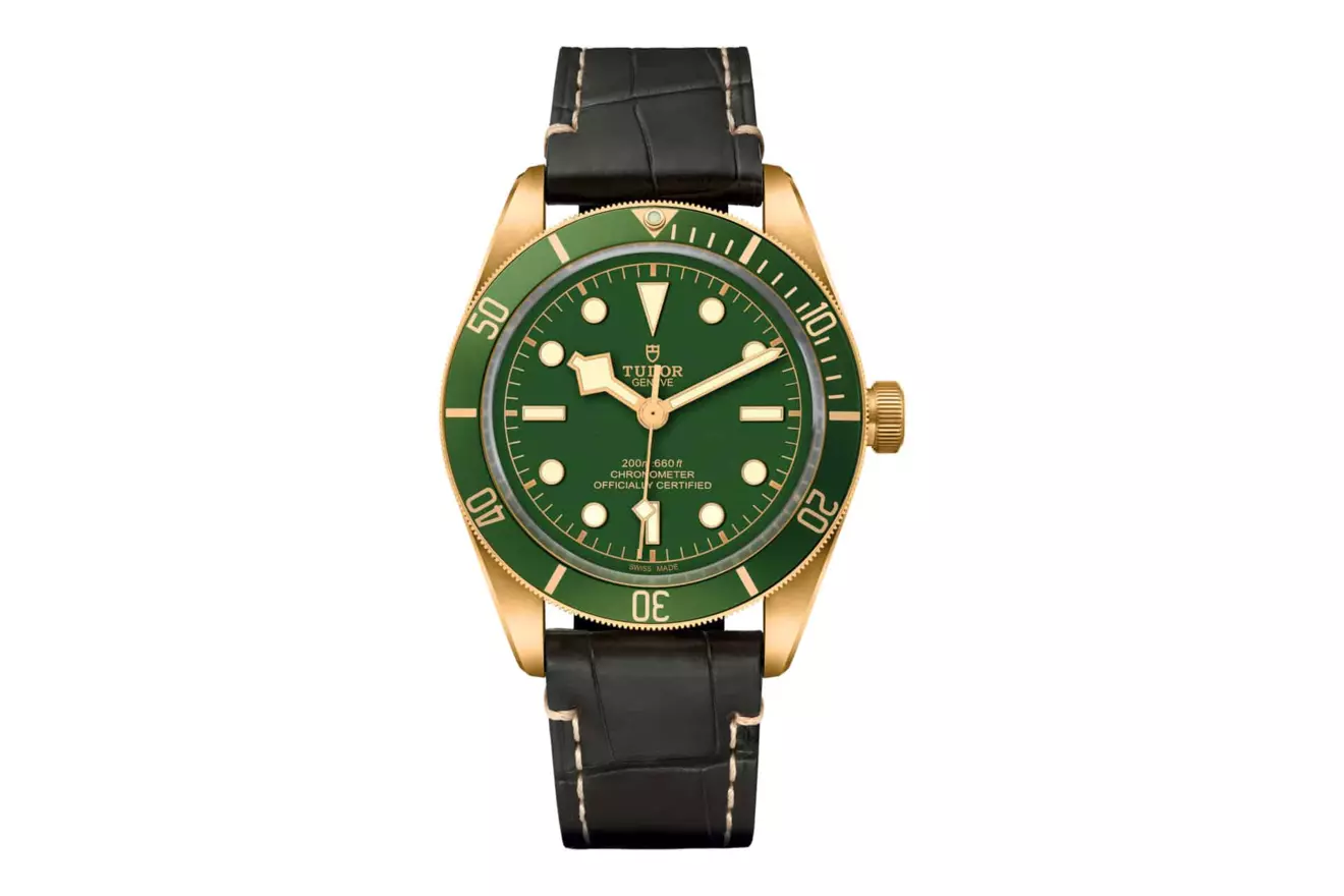 Ovo je fotografija Tudor Black Bay Fifty-Eight 18K zlatni satovi