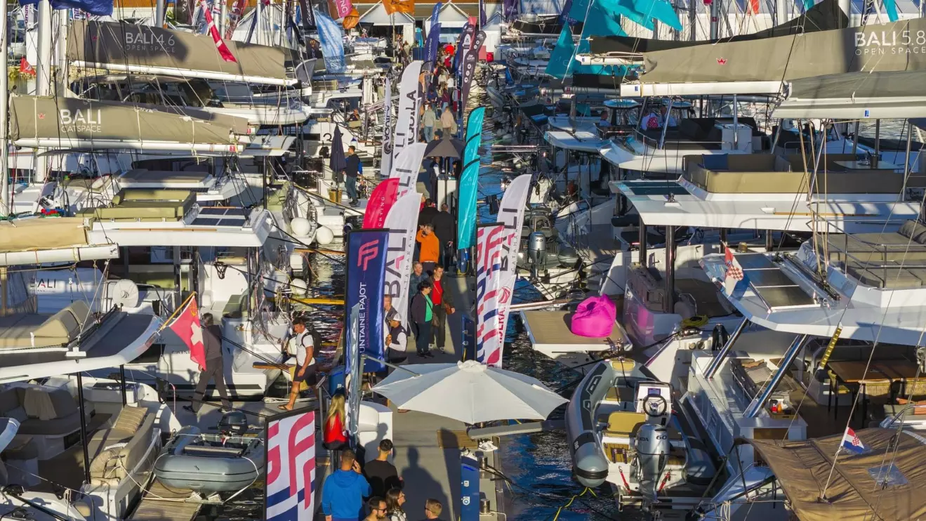 bbs 2025 - stands.jpg