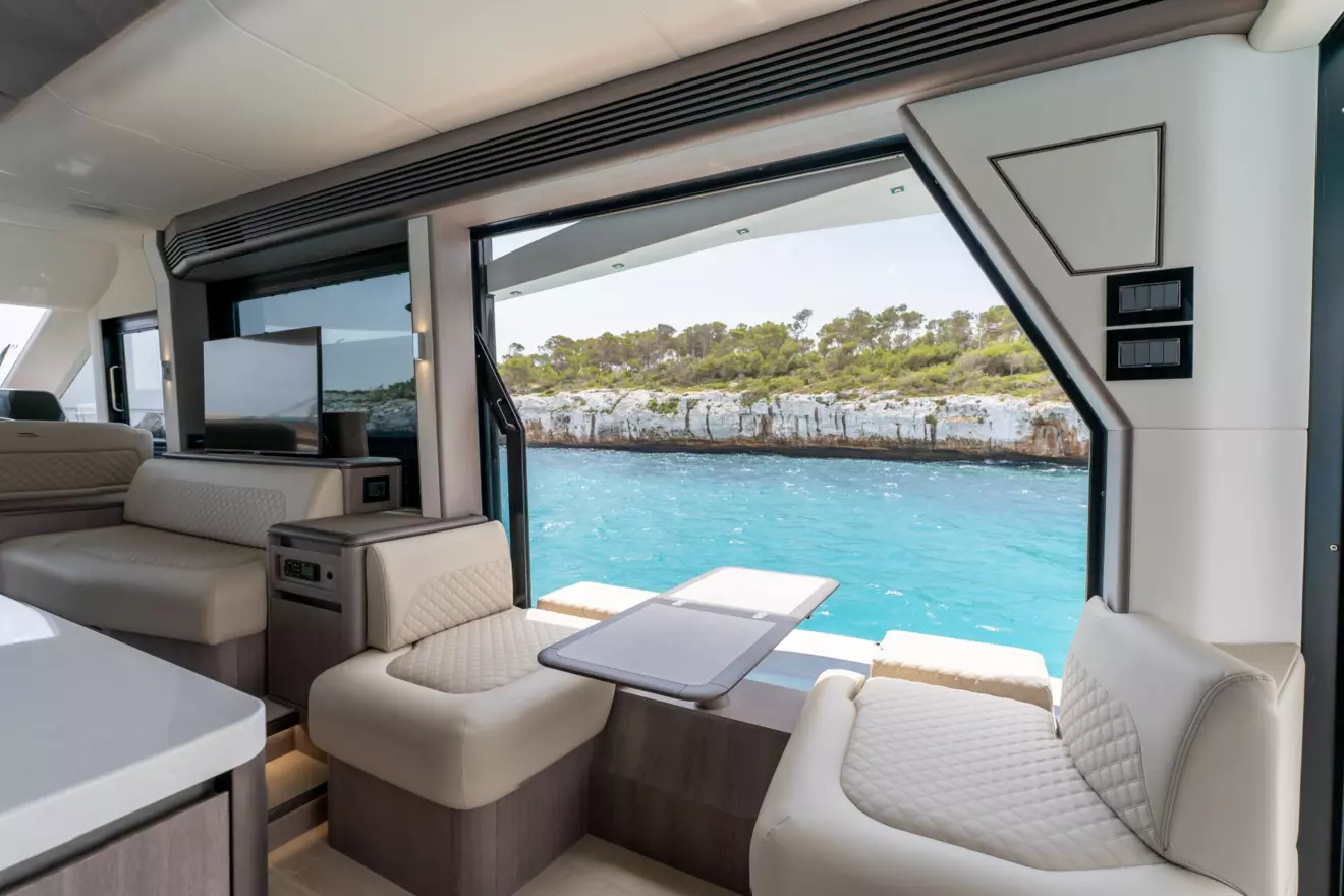 Galeon 560 Fly-9.jpg
