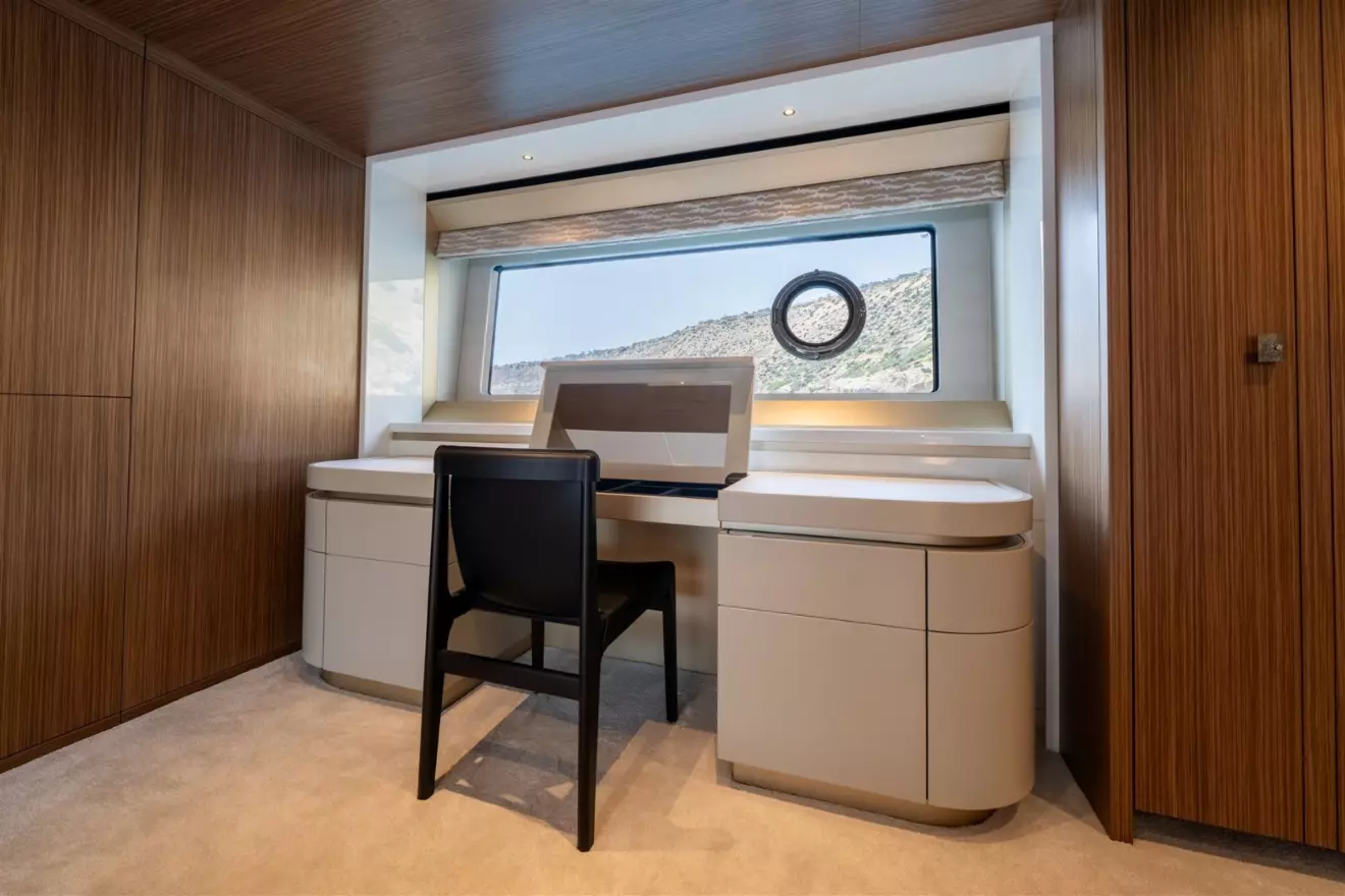 Sunseeker-82 Ocean Enclosed - owner cabin working desk.jpg