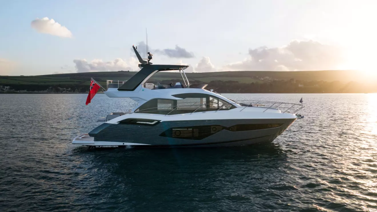 Sunseeker Manhattan 56 side view 