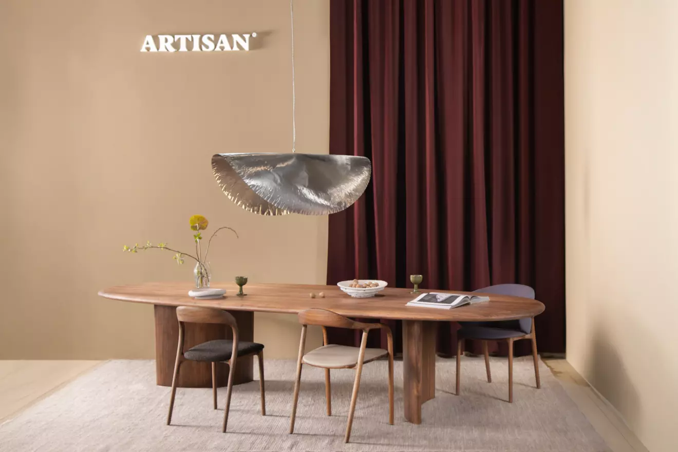 artisan. namje&scaron;taj, stolice