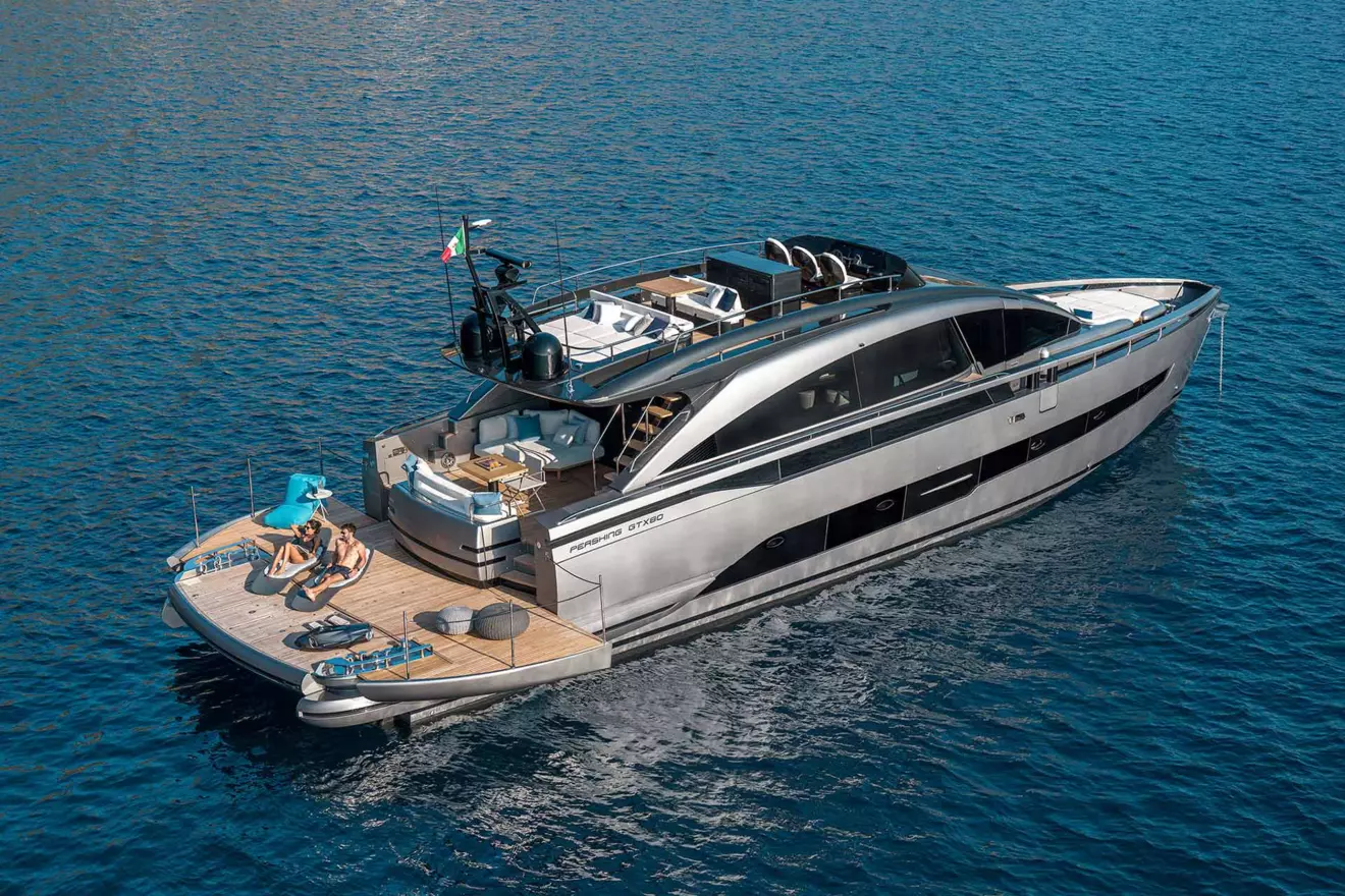 pershing-gtx80-eksterijer-00.jpg