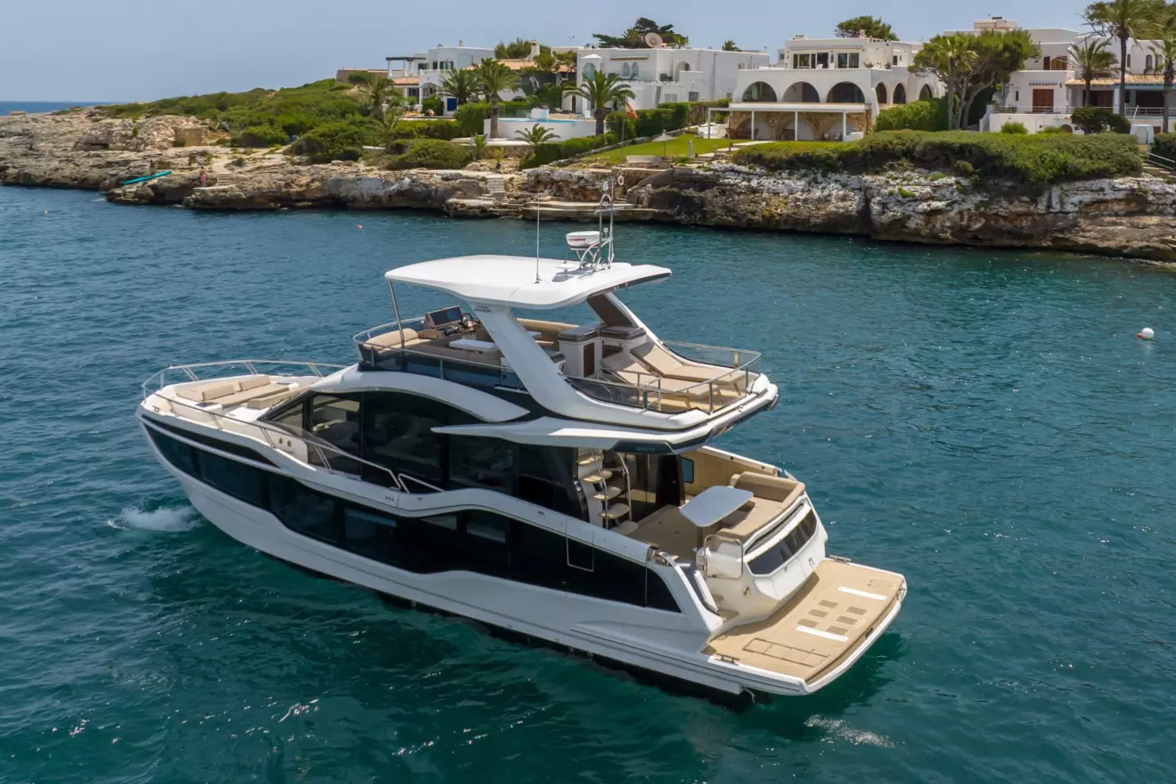 Galeon 560 Fly-11.jpg
