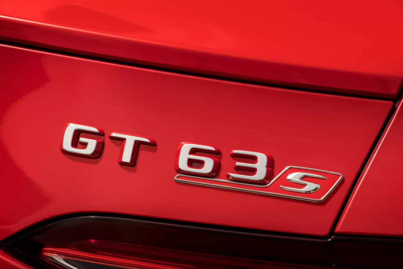 GT-63-S-E-PERFORMANCE-natpis.jpg