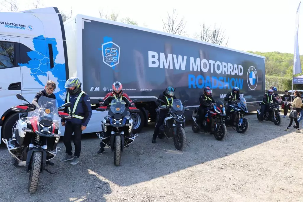 BMW-Motorrad-Roadshow-1-1024x683.jpg