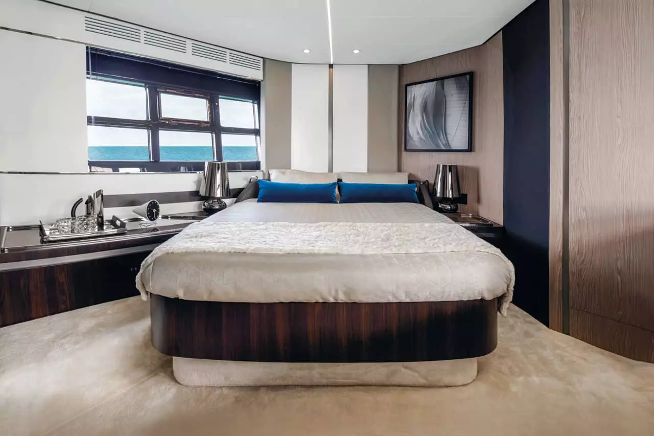 Azimut S6 