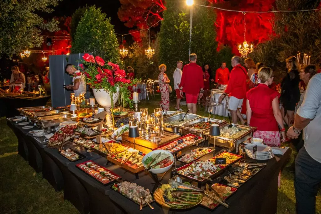 martinis-marchi-summer-party-gastronomija-1024x683.jpg