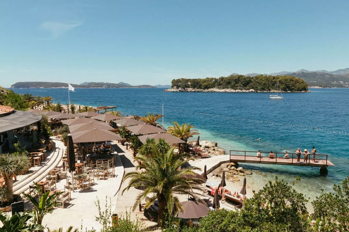 coral beach club-6.jpg