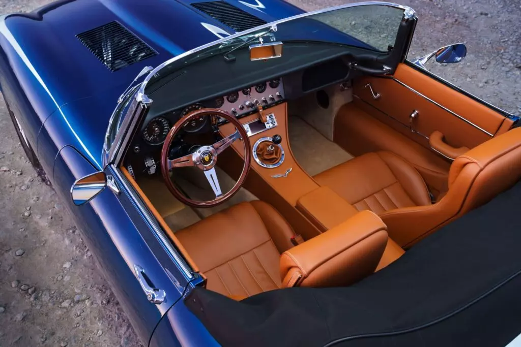 Eagle Spyder GT unutrašnjost