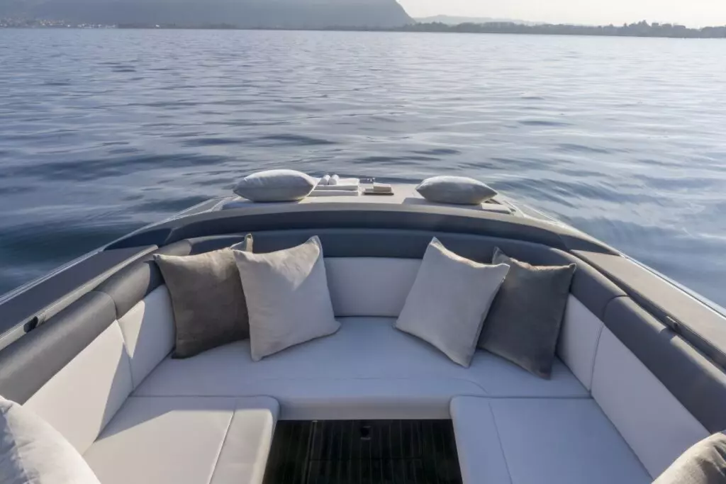 Riva-Iseo-Super-dinette-1024x683.jpg
