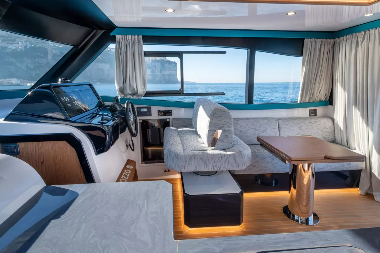 Apreamare Gozzo 48 - skippers place.jpg