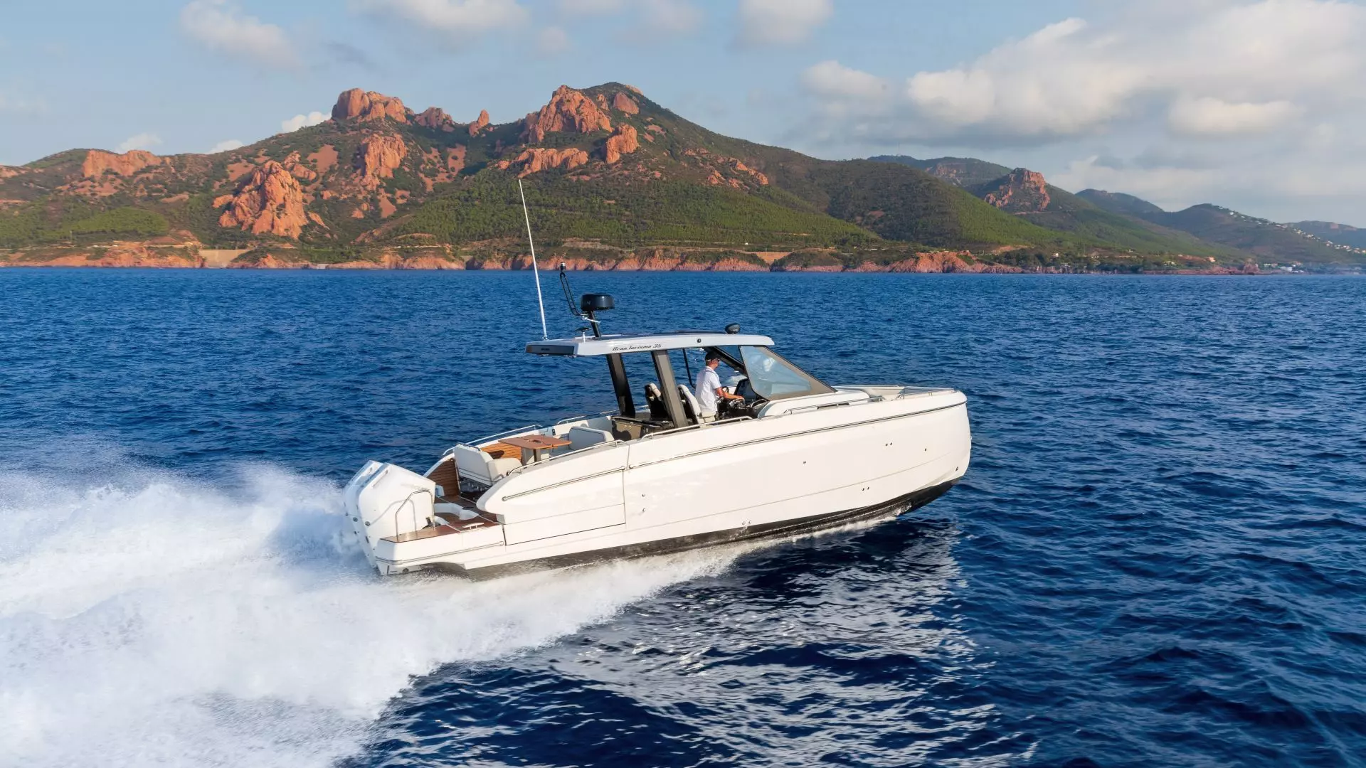 Beneteau Gran Turismo 35 na testu: Francuski recept za vikend krstarenja