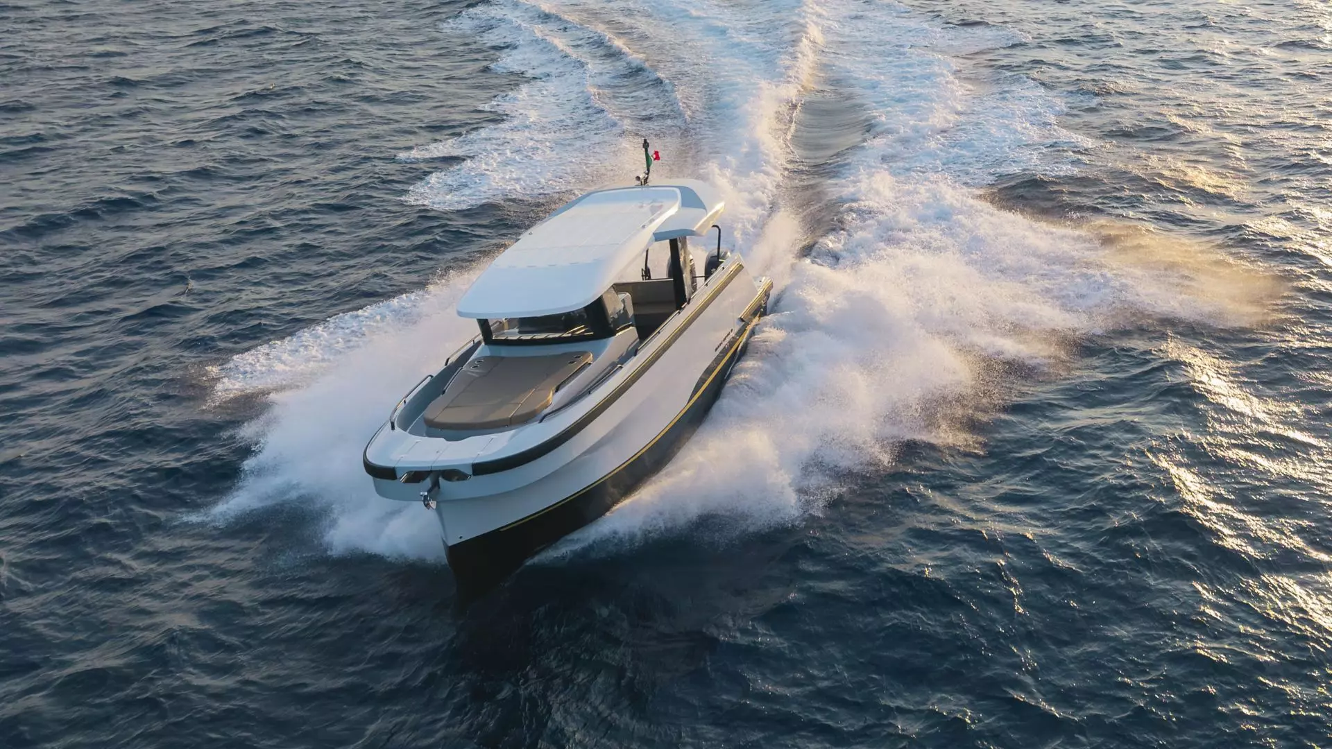 Marcopolo Adventure Yachts debitira u Cannesu s modelima MP12 i MP10