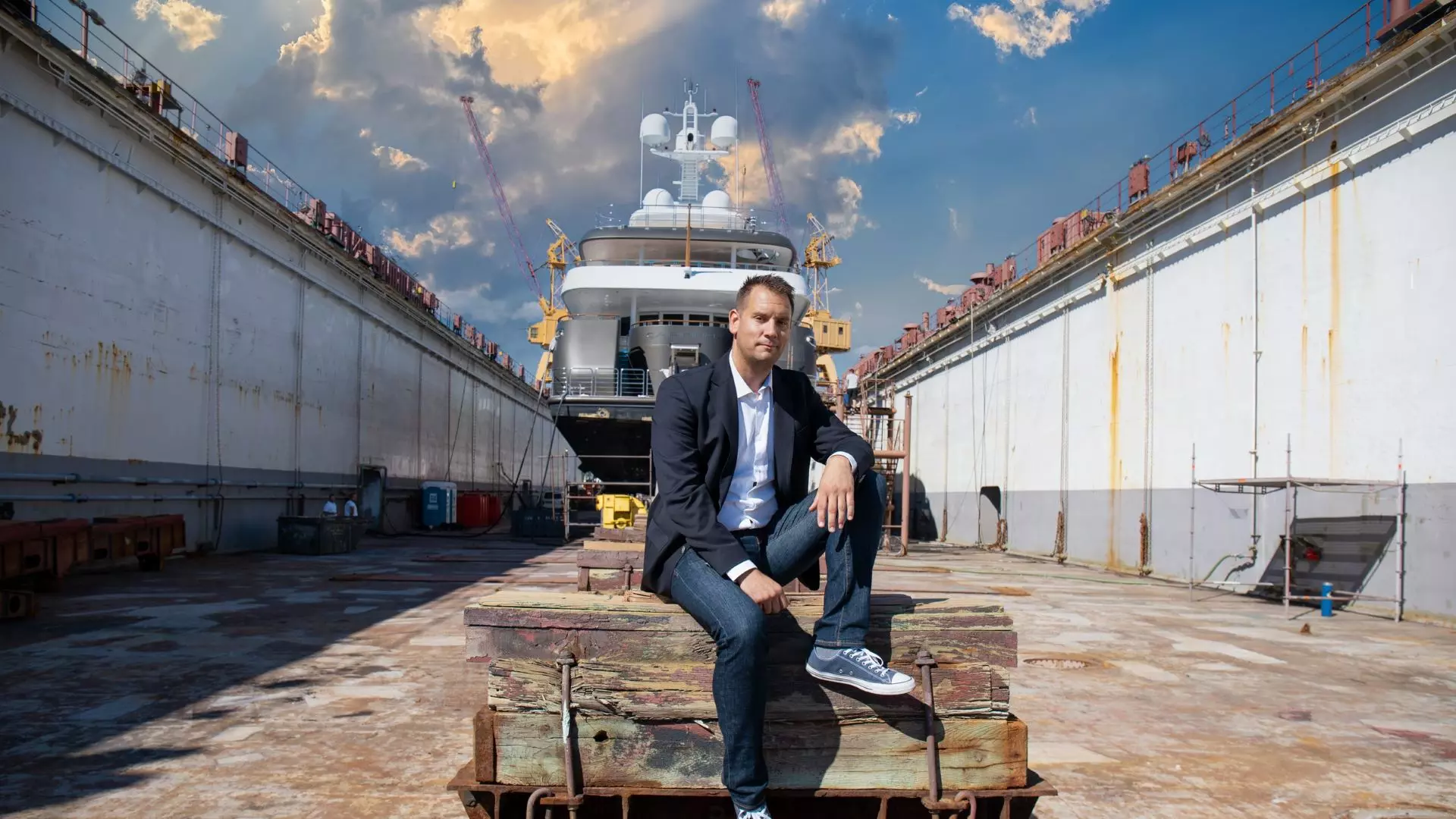 Teo Petričević: Razvoj i investicije