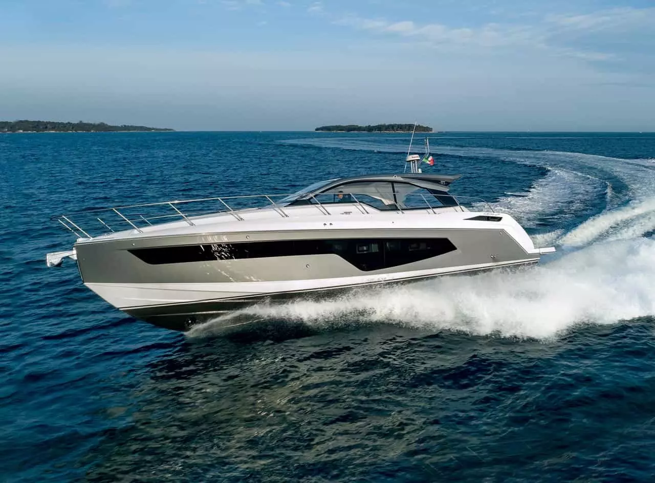 Azimut Atlantis 51 na testu: Uspješan spoj sporta i otmjenosti