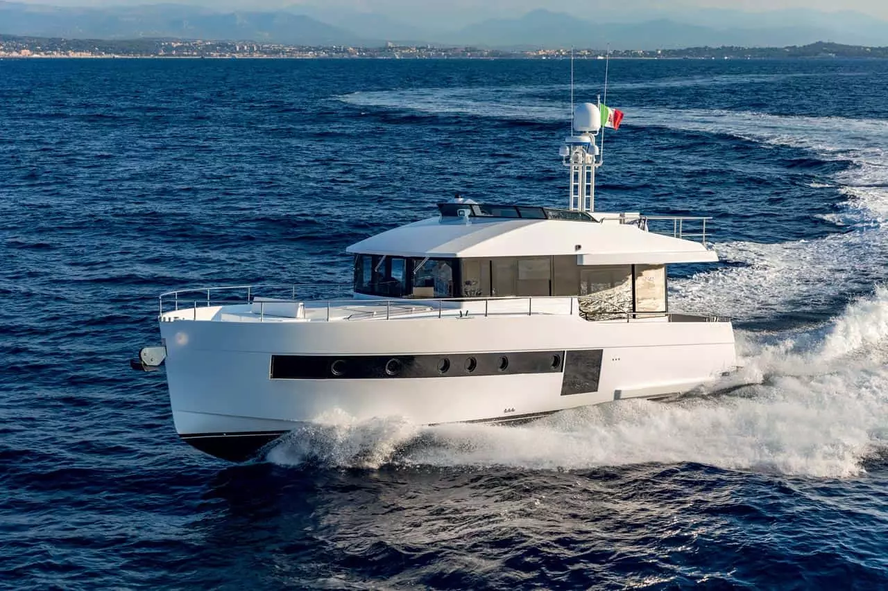 Sundeck 550 na testu: Naveta za duga krstarenja
