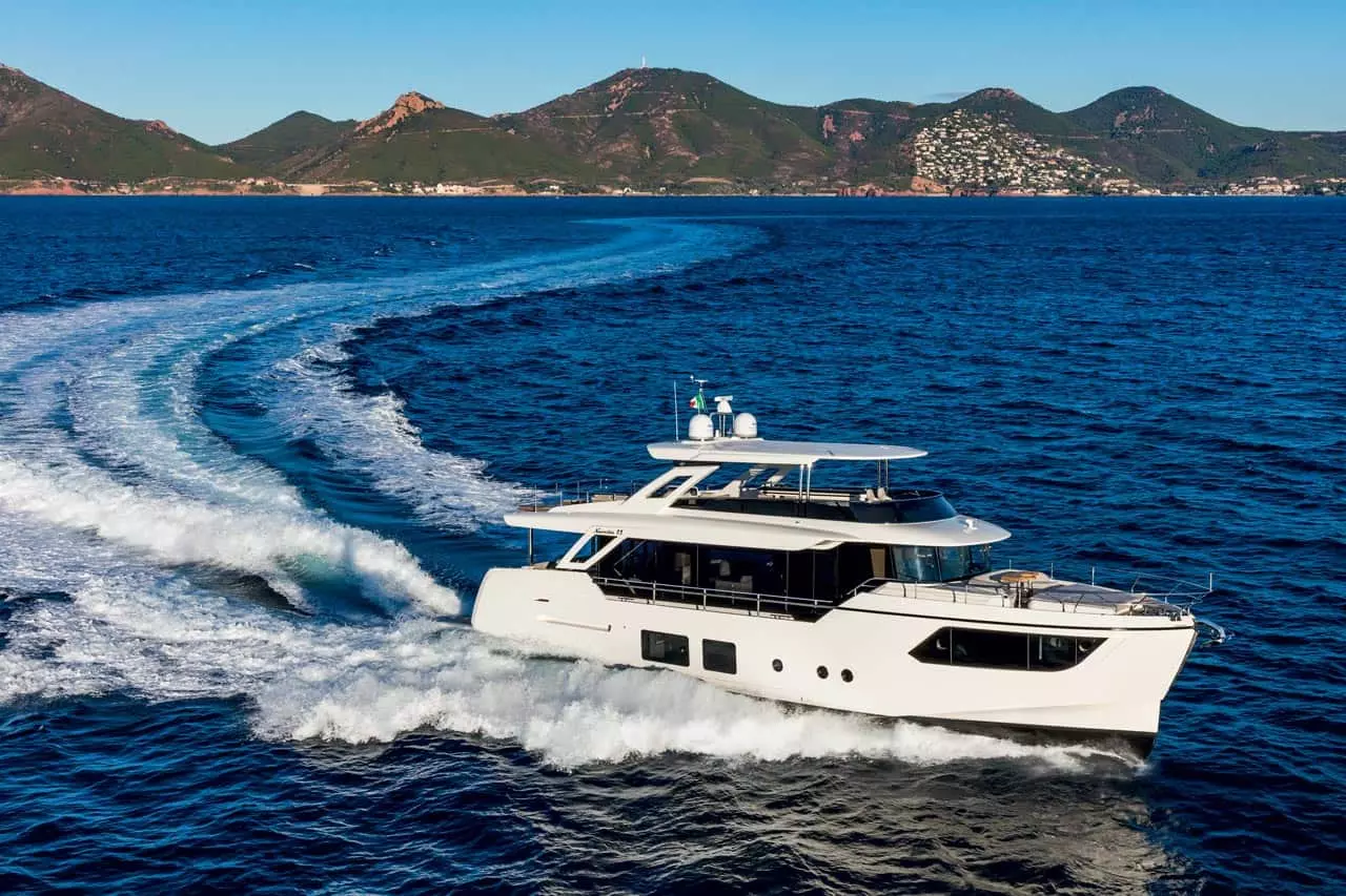 Absolute Navetta 73 na testu: Prvoklasna jahta