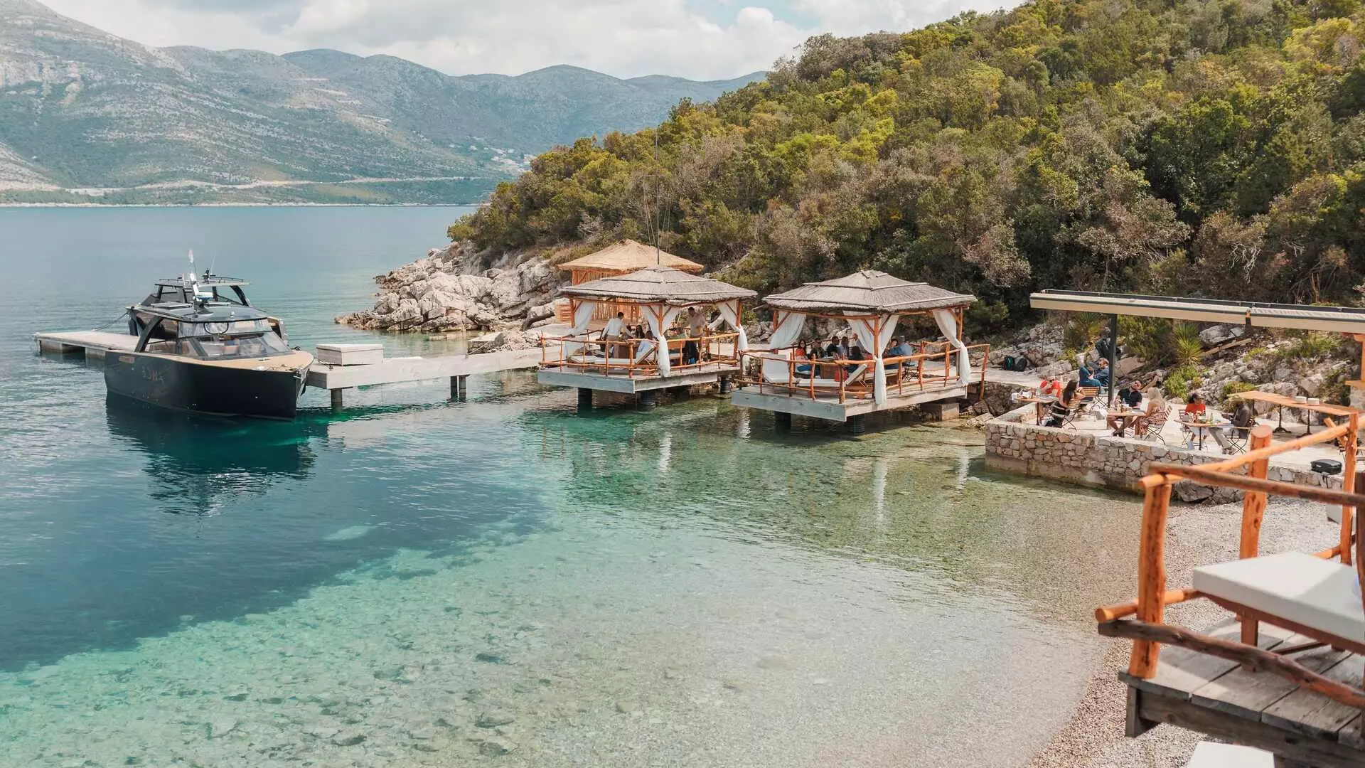 Najbolji restorani na Jadranu za nautičare: od Šipana do Istre