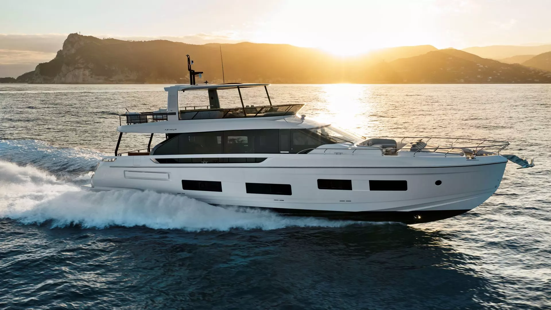 Azimut Fly 82 na testu:  Standardi superjahte u klasi od 25 metara