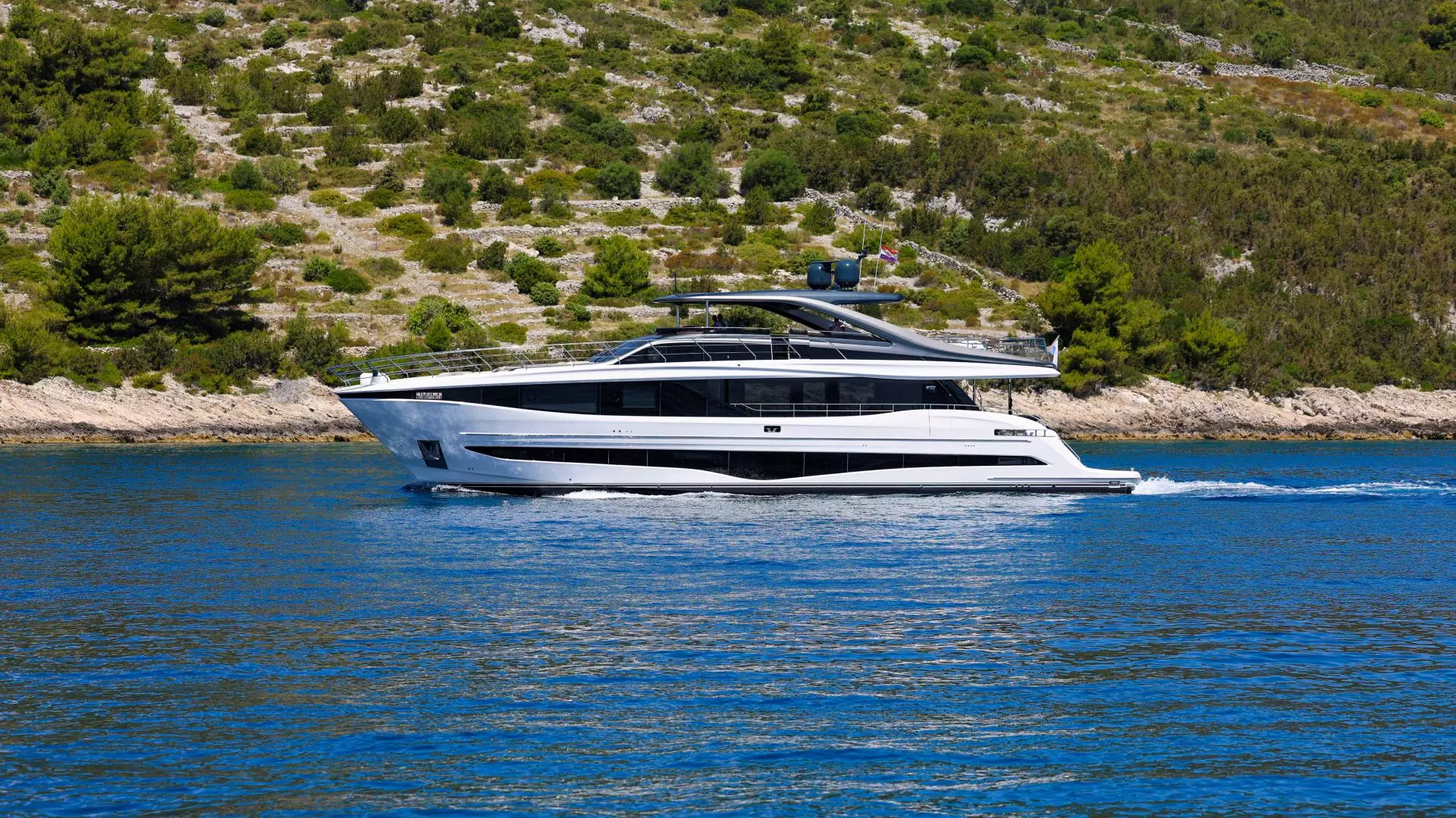 Princess Y95 luxury motor yacht cruising at sea