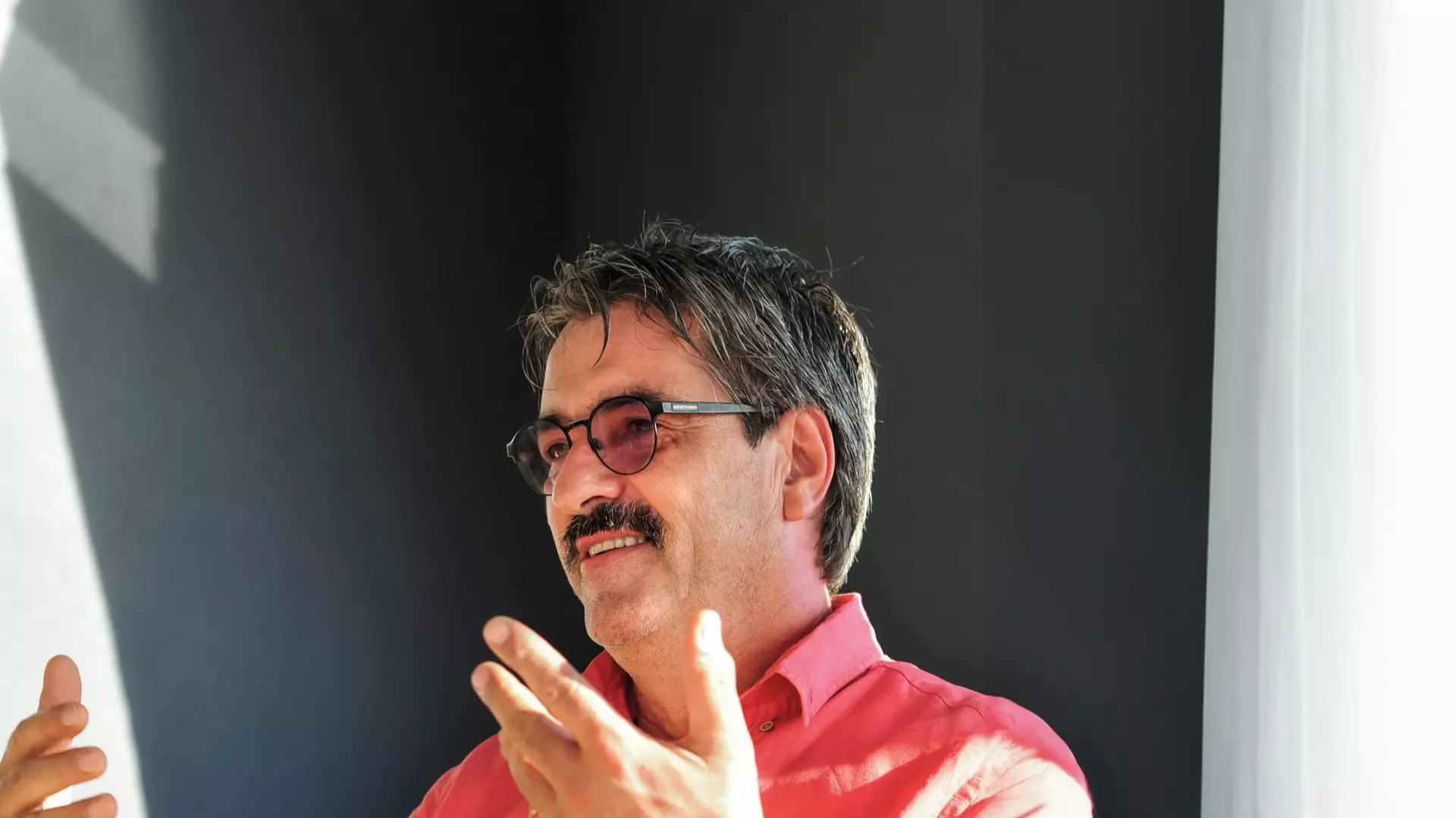 Luka Krajančić: Pjesnik i umjetnik vina