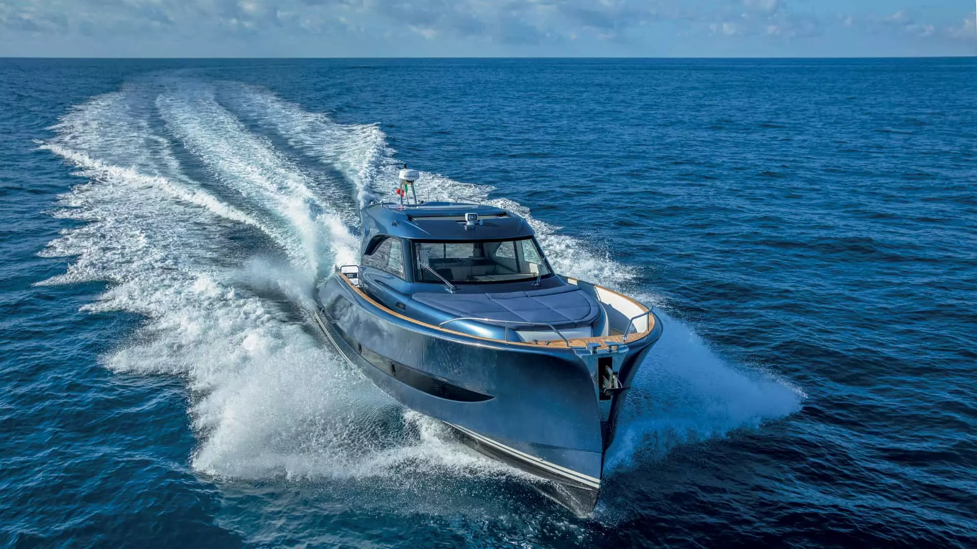Solaris Power 48 Lobster na testu: Nepodnošljiva ljepota postojanja