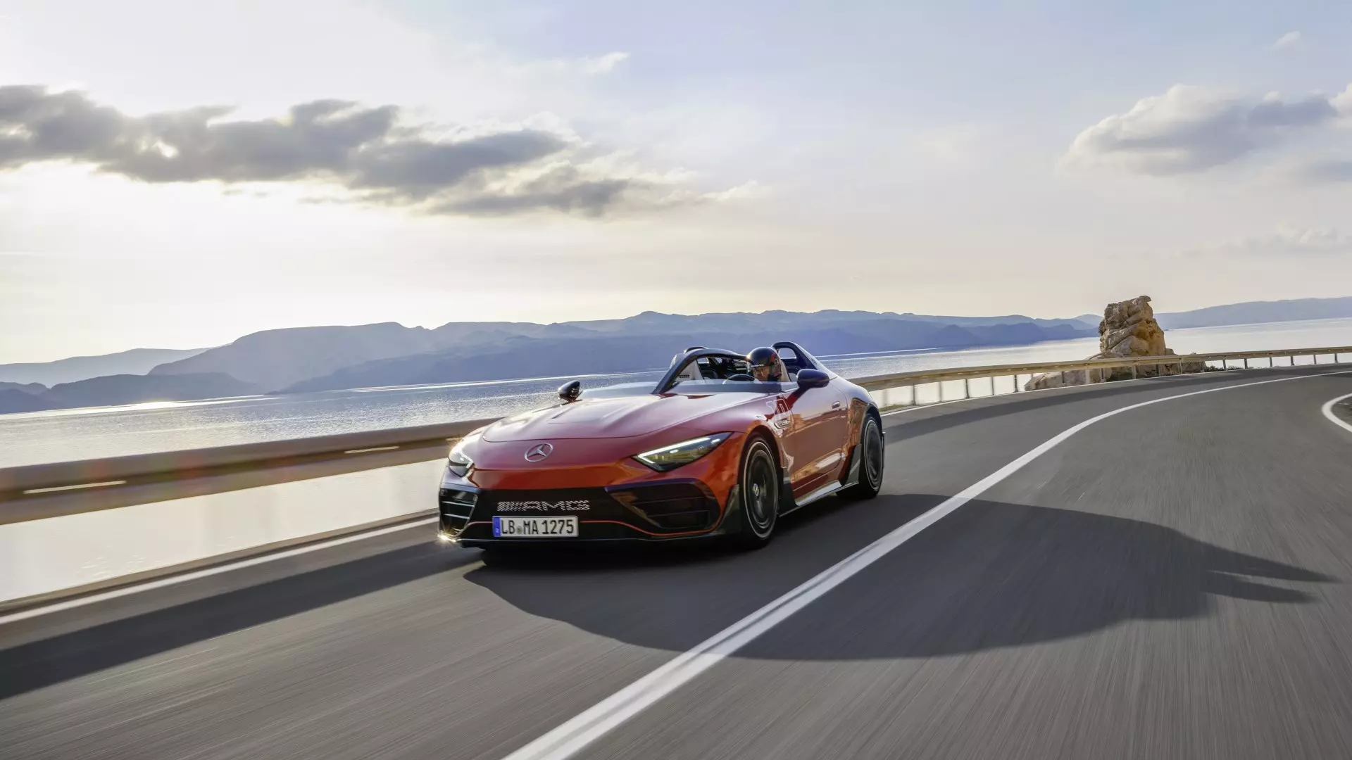 Mercedes-AMG PureSpeed: Čisti adrenalin